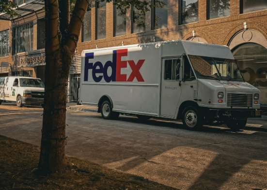环至美账号如何将FedEx附加费影响降至最低