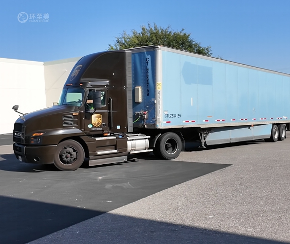 北美尾程卡车派送 vs 快递：哪种更适合你？