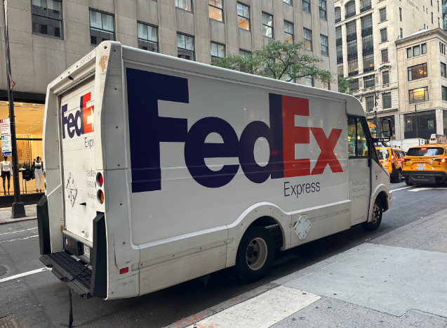 跨境物流新选择：FEDEX轻小件，快、准、省！