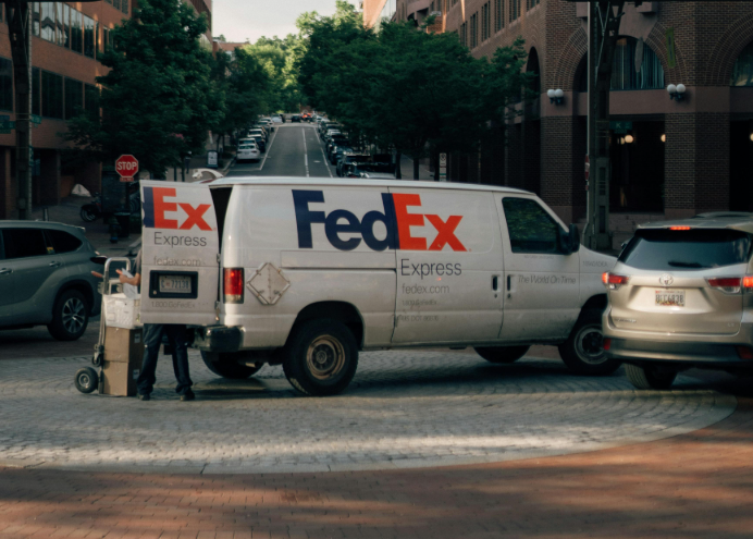 FEDEX常规件也打折？轻小件更划算，速来抢位！