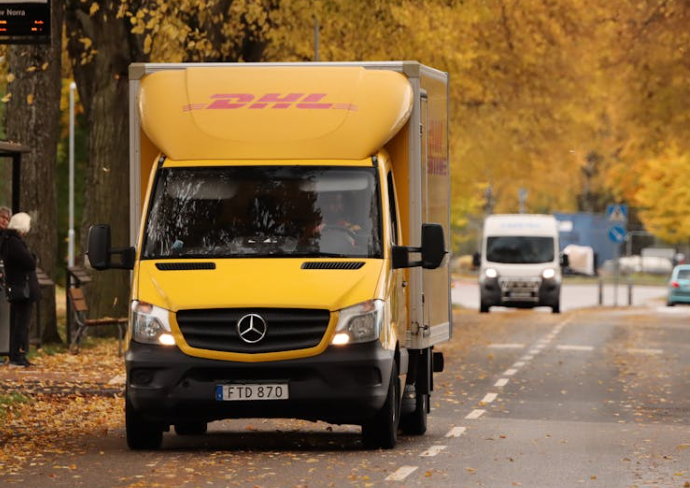 德国本土小件快递怎么选？DPD与DHL全面对比