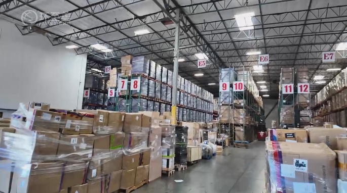 借海外仓之手，把原本只敢在国内卖的重货卖向全美